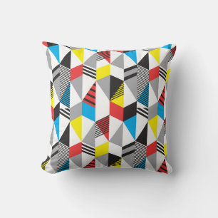 Retro Bauhaus Style: Seamless Abstract Cushion