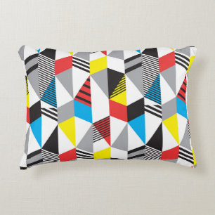 Retro Bauhaus Style: Seamless Abstract Decorative Cushion