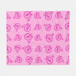 Retro Bicycle Pattern on Pink Background Fleece Blanket