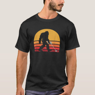 Retro Bigfoot Metal Detecting Sasquatch With Metal T-Shirt