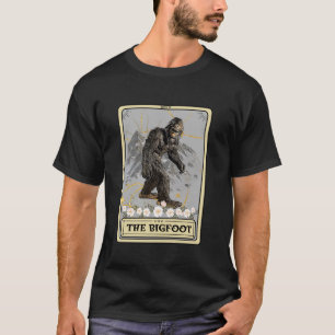 Retro Bigfoot Sasquatch The Bigfoot Tarot Card Big T-Shirt