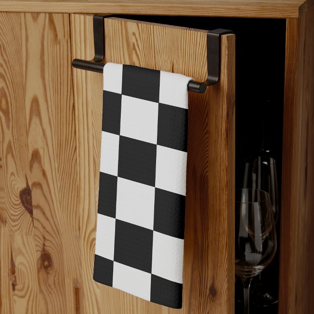 Retro Black and White Chequerboard Pattern Towels (Creator Uploaded)