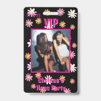 Retro Black & Pink Daisy Hen Party VIP Pass