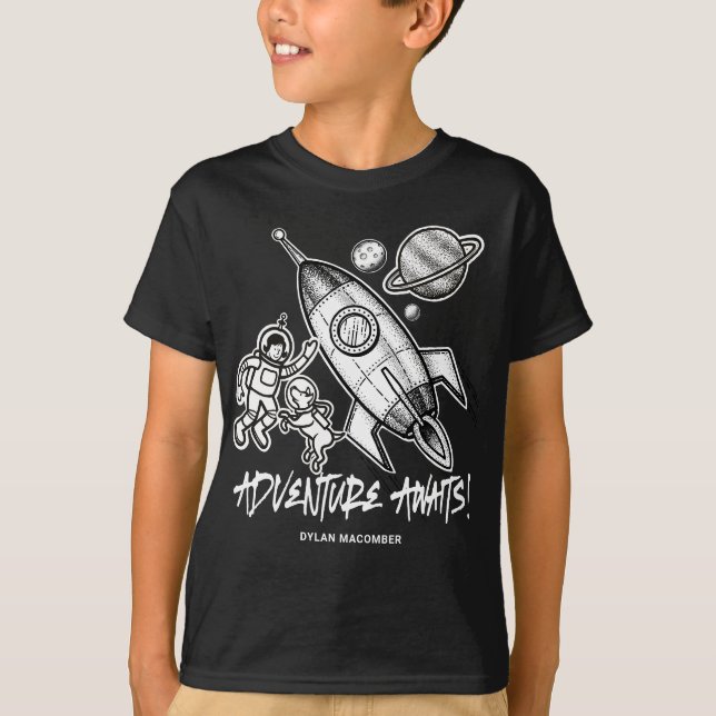Retro Black White Space Travel Rocket Astronaut T- T-Shirt (Front)