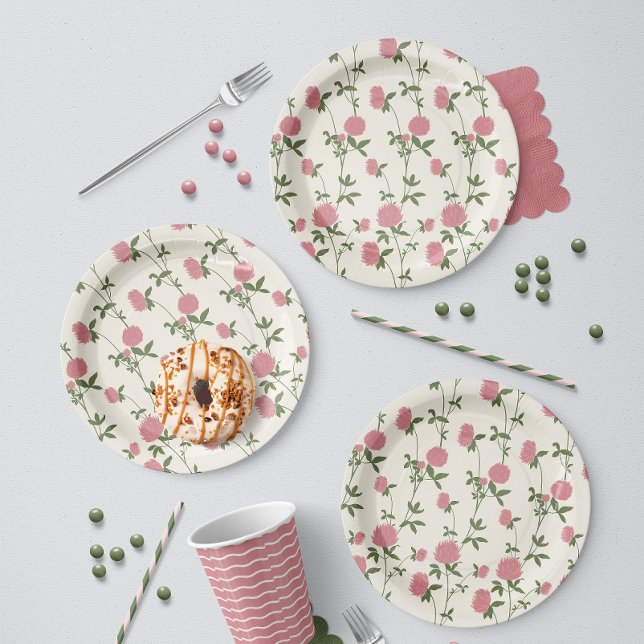 Retro Botanical Meadow Clover | Vintage Archive Paper Plate (Creator Uploaded)