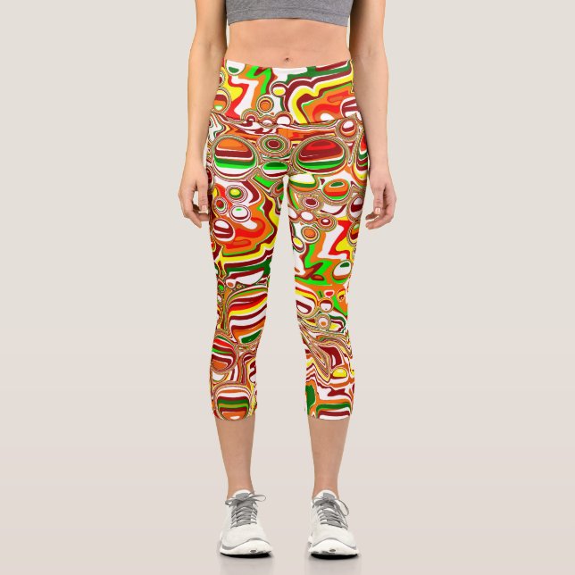 Retro Bubbles Digital Art     Capri Leggings (Front)