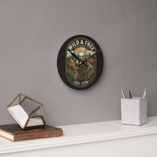 Retro Camping Hiking Outdoor Nature Lover Design Round Clock