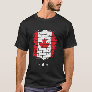 Retro Canada Maple Leaf Canada Flag EST.1867 Proud T-Shirt