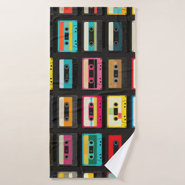 Retro Cassette Tape Pattern – Vintage Music  Bath Towel (Bath Towel)