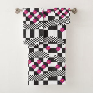 Retro Chequerboard Design with Flowers Bath Towel Set