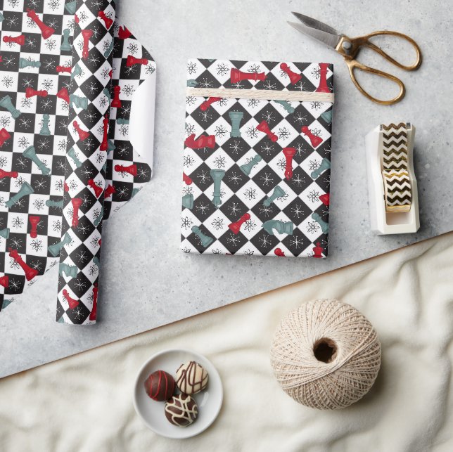 Retro Chess Board Wrapping Paper (Crafts)