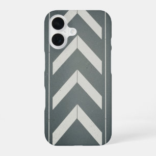 Retro Chevron Road Mark iPhone 16 Case