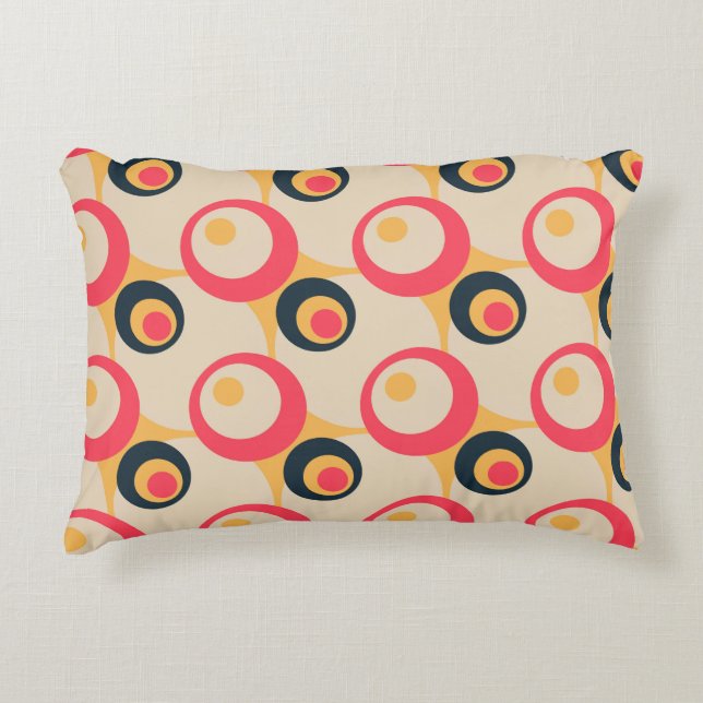 Retro Circles Artistic Abstract Pattern Decorative Cushion (Front)