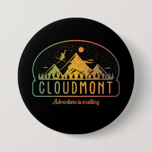Retro Cloudmont Ski Adventure is Waiting 7.5 Cm Round Badge
