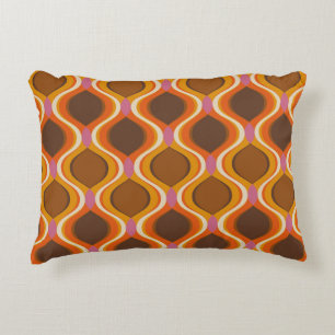 Retro curves seamless pattern. 70s 60s style wallp decorative cushion