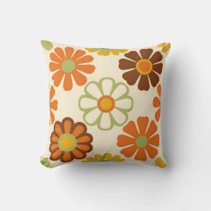 Retro Daisy Floral Pattern Cushion