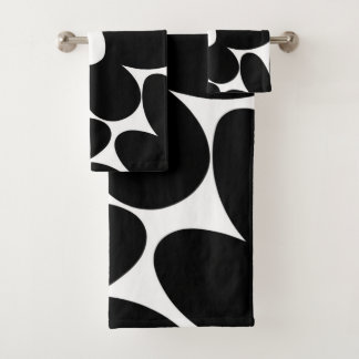Retro Daisy Flowers in Black & White #1 #floral Bath Towel Set