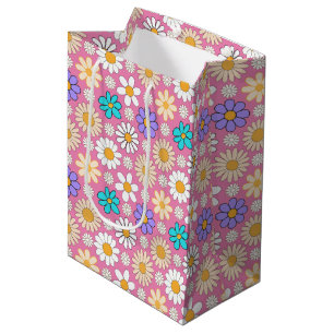 Retro Daisy Pattern Simple.01. Pink BG Medium Gift Bag