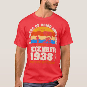 Retro December 1938 84 Year Old Fishing Lover 84th T-Shirt