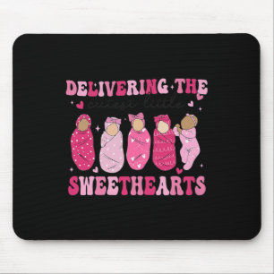 Retro Delivering Cutest Little Sweethearts L And D Mouse Pad