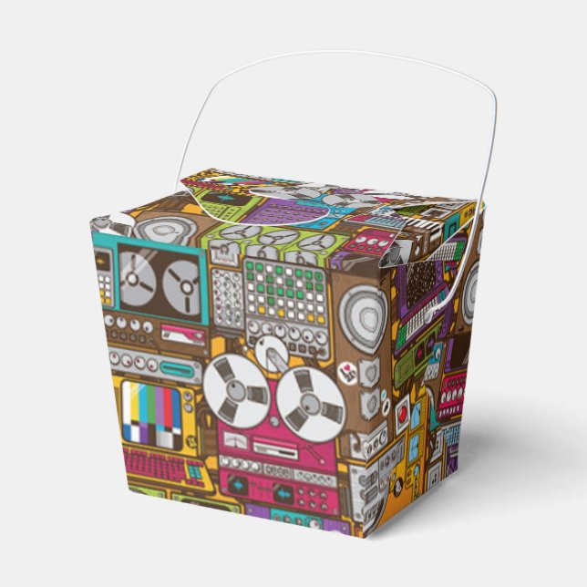 Retro Devices Recording Studio Take-Out Favour Box (Front Side)