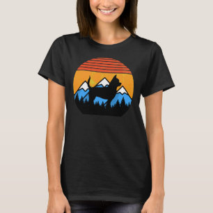 Retro Distressed Vintage Sunset Mountains And Fore T-Shirt