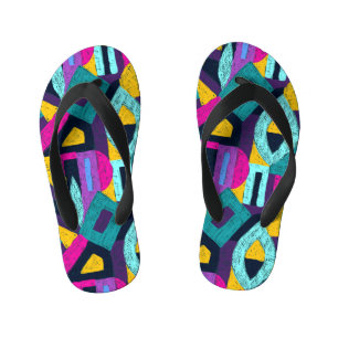Retro doodles: geometric pop art. kid's thongs