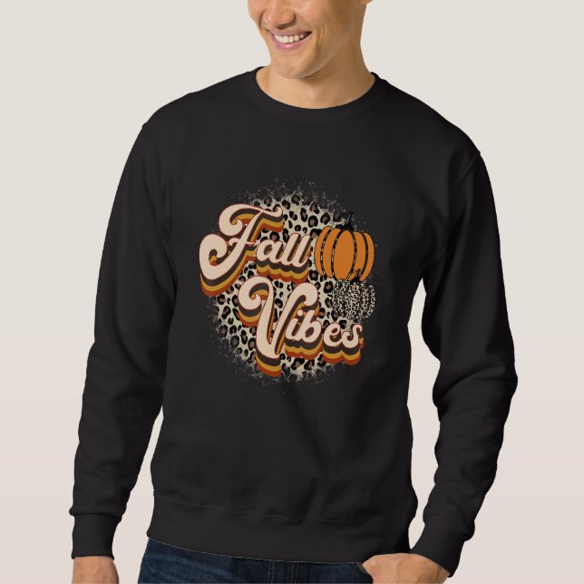 Retro Fall Vibes Leopard Pumpkin Happy Thanksgivin Sweatshirt (Front)