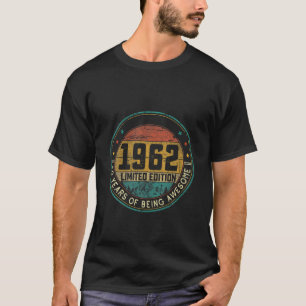 Retro February 1962 Limited Edition Vintage 60 Yea T-Shirt