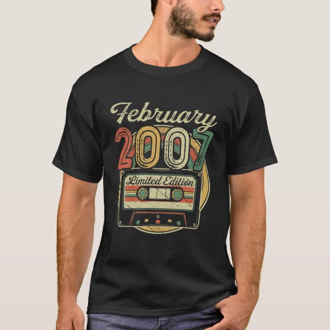 Retro February 2007 Cassette Tape 15Th Birthday De T-Shirt (Front)