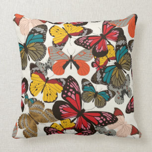 Retro floral pattern cushion