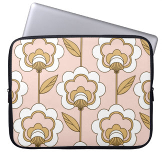 Retro floral: seamless vintage pattern. laptop sleeve