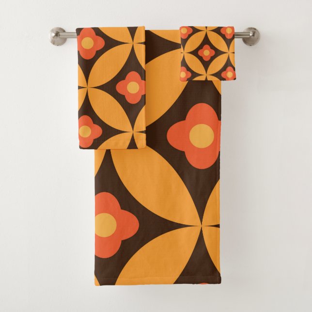 Retro flower on mid century circles orange  bath towel set (Insitu)