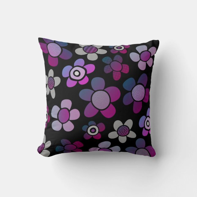 Retro flowers cushion (Front)