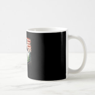 Retro found jesus looking for bigfoot men women coffee mug