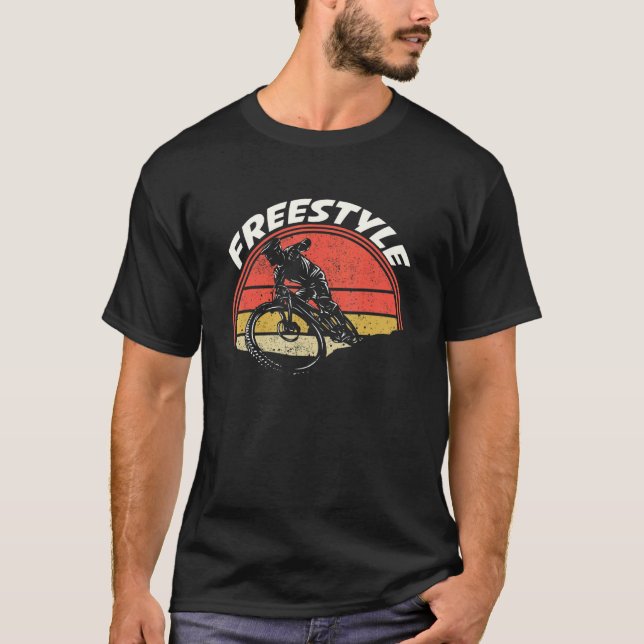 Retro Freestyle Cyclist Bmx Rider Bicycle Bmx T-Shirt (Front)