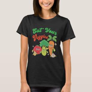 Retro Gardening Vegetables Saying Happy Farmer T-Shirt