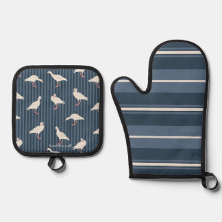 Retro Geese Oven Mitt & Pot Holder Set