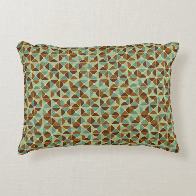 Retro geometric pattern decorative cushion (Front)