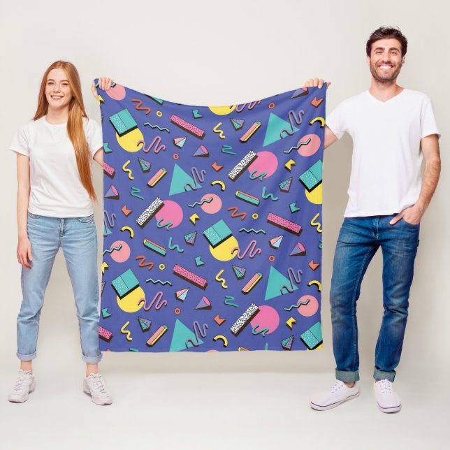 Retro Geometric Pattern Fleece Blanket (In Situ)