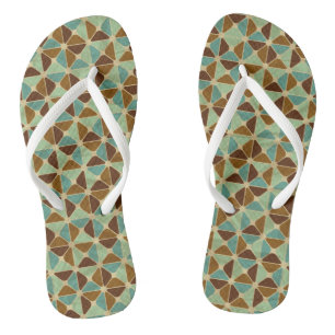 Retro geometric pattern thongs
