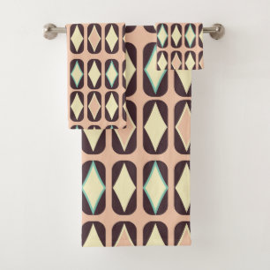 Retro geometric pattern with brown, yellow, blue bath towel set