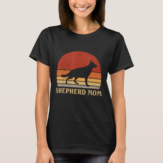 Retro German Shepherd Mum Dog Mother Pet Shepard M T-Shirt (Front)