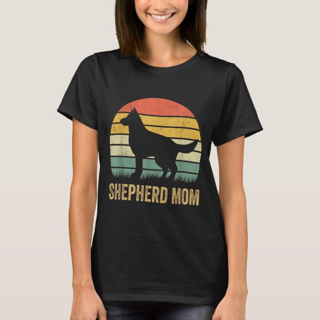 Retro German Shepherd Mum Gift Dog Mother Pet Shep T-Shirt (Front)