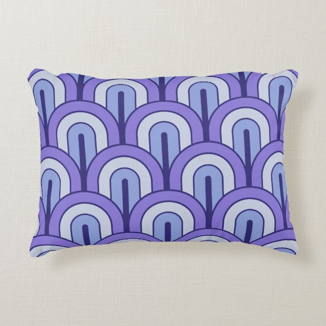 Retro Gradated Geometric Fan Pattern Decorative Cushion (Front)