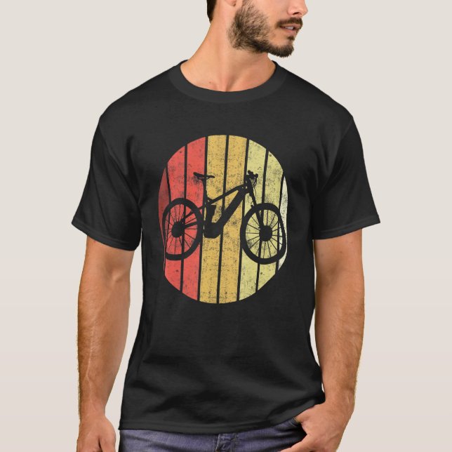 Retro Graphic E-Bike Mountainbiking Bicycle E-Bike T-Shirt (Front)