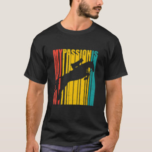 Retro Graphic Horse Lover Equestrian Rider Horses  T-Shirt