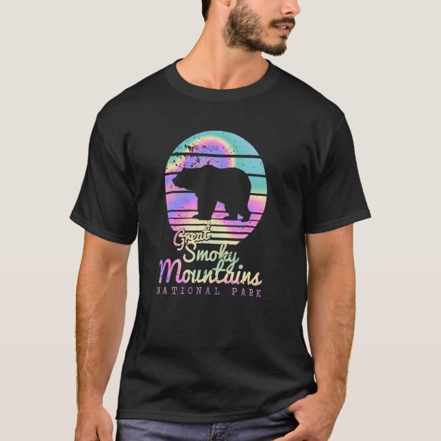 Retro Great Smoky Mountains National Park TN Bear T-Shirt (Front)