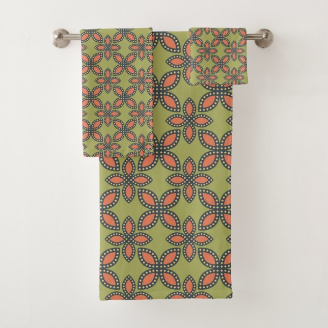 Retro Green and Orange Abstract Floral Pattern Bath Towel Set (Insitu)