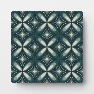 retro green shapes plaque